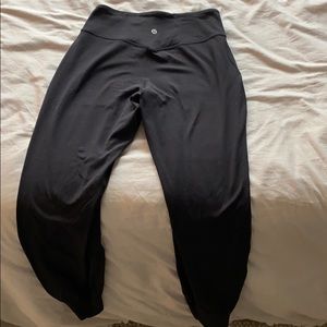 lulu plain black align joggers